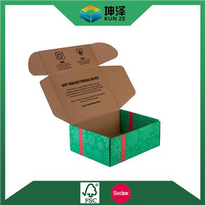 Kuchukcha tug'ilgan kun qutisi